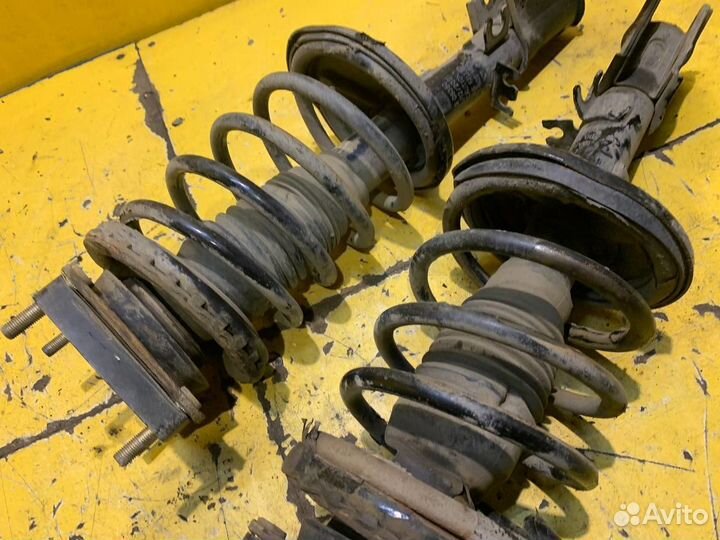 Стойка передняя Kia Spectra 2002–2011