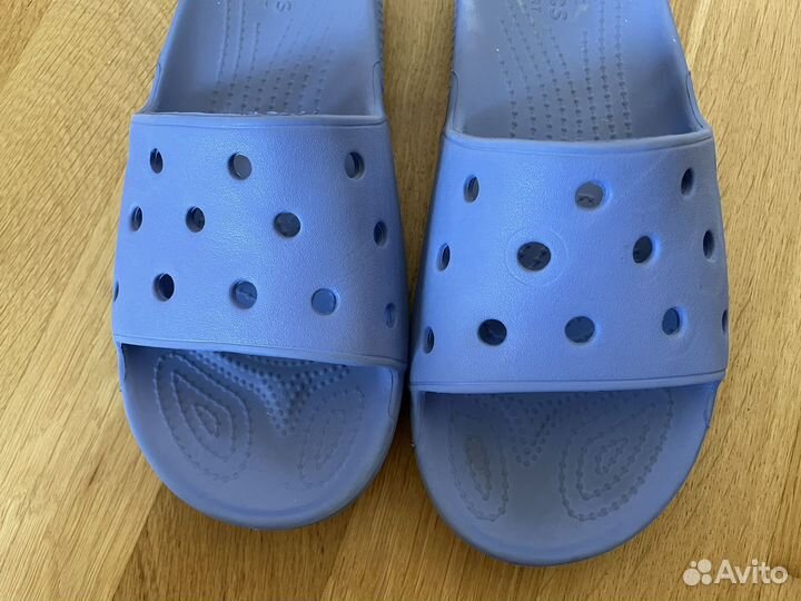 Шлепанцы crocs M5W7 синие