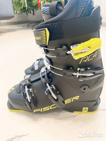 Горнолыжные ботинки fischer 24,5