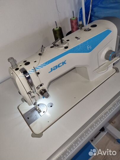 Швейная машина