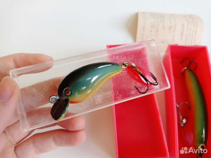 Воблер блесна приманка крючки поплавок