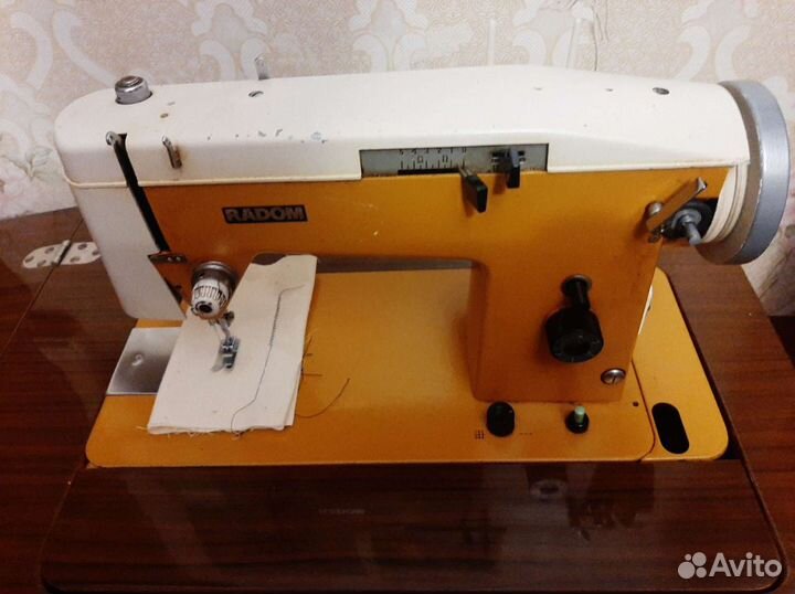 Швейная машинка Radom