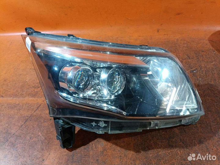 Фара правая Daihatsu Move LA100S