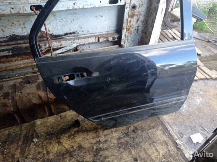 Дверь задняя правая митсубиси лансер 9