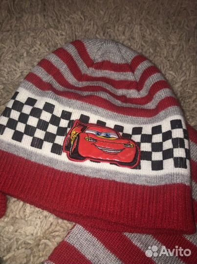 Шапка, шарф и варежки