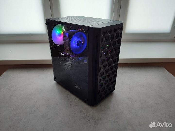 Игровой компьютер 10/20 ядер, RX570 8GB, 16GB, SSD
