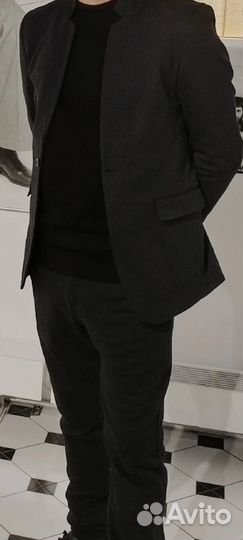 Продам костюм