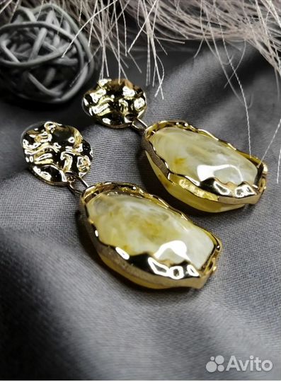 Серьги 4 пары, крупные, цена за все