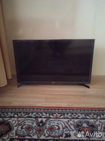 Телевизор на запчасти