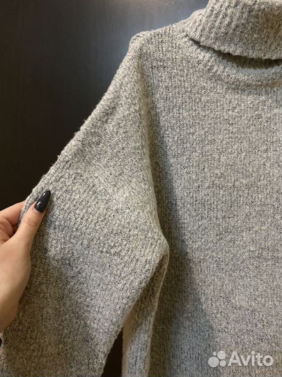 Свитер