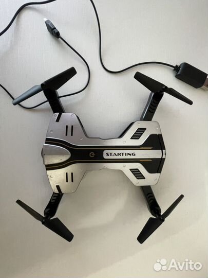 Квадрокоптер с камерой