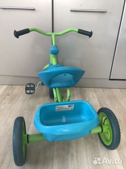 Велосипед трехколёсный