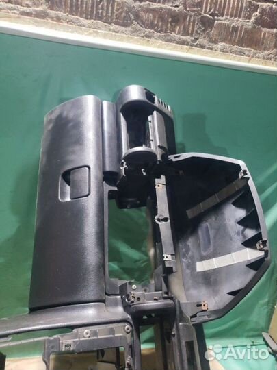 Торпедо Land Rover Freelander 1 рест 2.5 2006