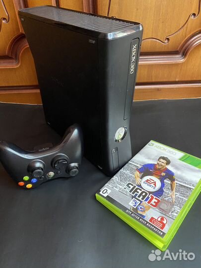 Xbox 360 S Console - гарантия + Диск