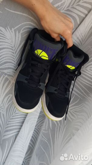 Кроссовки Nike оригинал 41