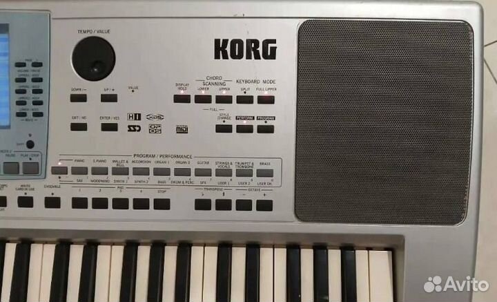 Синтезатор Korg PA50 SD