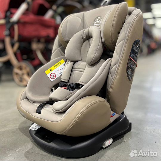 Автомобильное кресло Luxmom
