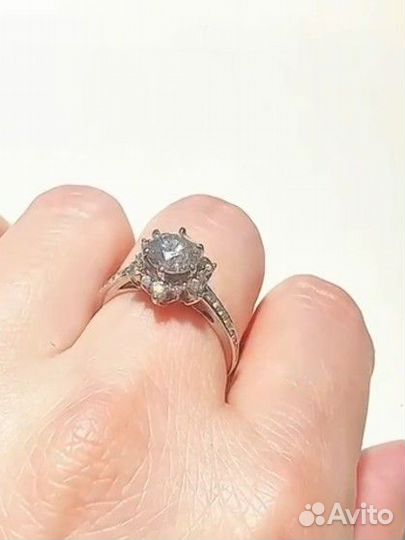 Кольцо с Бриллиантами