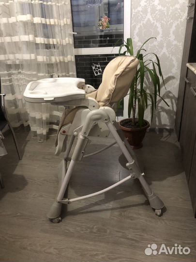 Стульчик для кормления