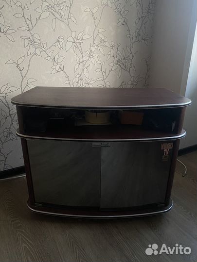 Тумба под телевизор