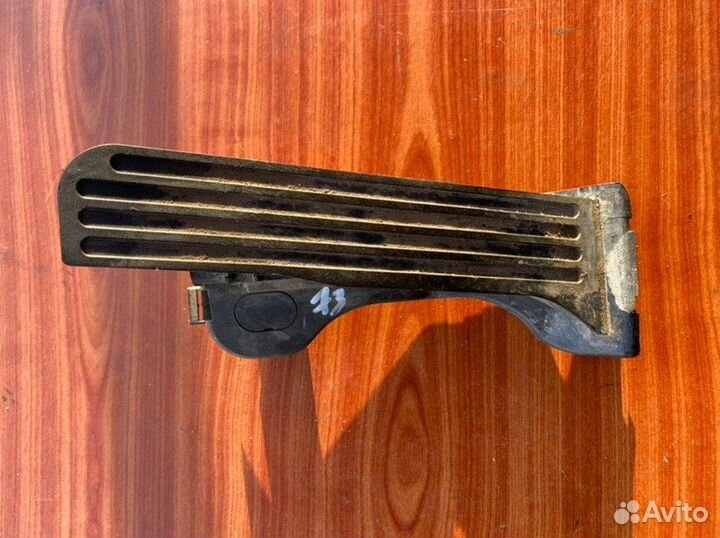 Педаль газа Vw Passat B6 универсал BKP 2006