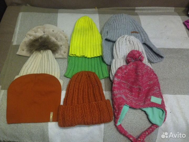 Шапка женская вязаная с ушками