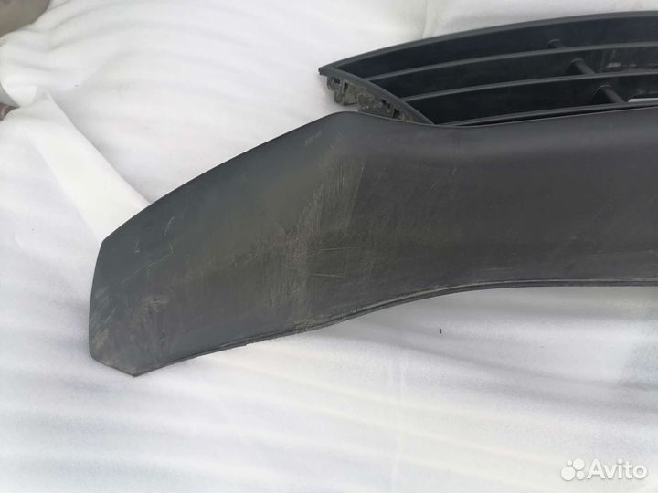 Решетка бампера kia rio 4