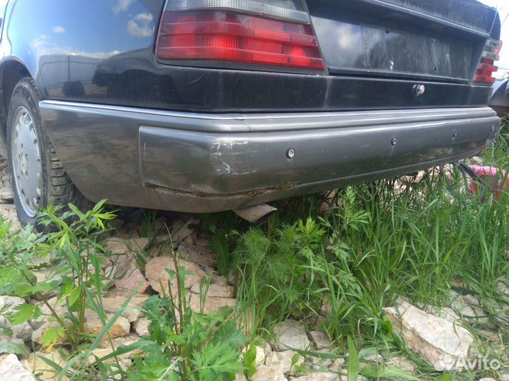 Бампер задний W124 хром