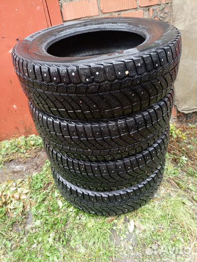 Viatti Bosco Nordico V-523 195/65 R15