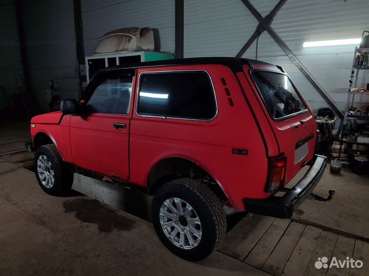 LADA 4x4 (Нива) 1.7 МТ, 2003, 52 259 км