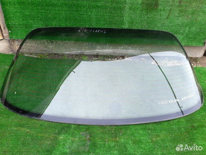 Стекло заднее Kia Clarus