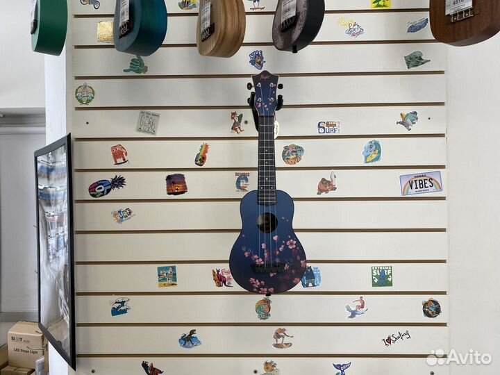 Flight TUS 32 sakura укулеле