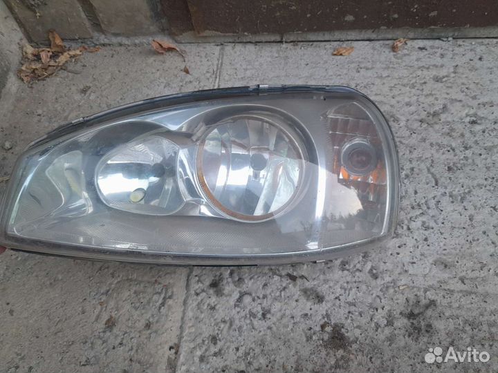 Фара левая на Калину 1