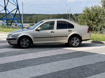 Volkswagen Bora 1.6 MT, 2002, 230 000 км, с пробегом, цена 325 000 руб.