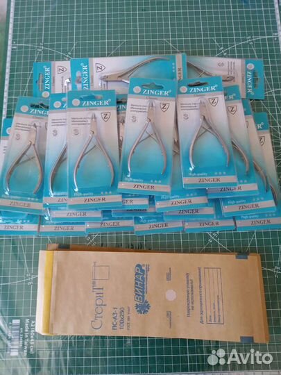 Маникюрные кутикульные кусачки