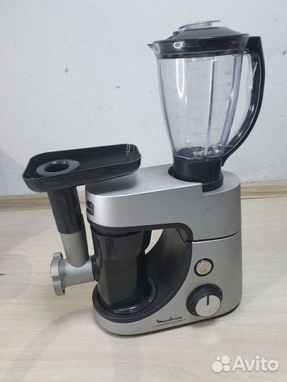 Кухонный комбайн moulinex