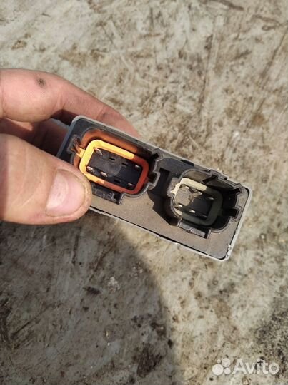 Блок света Ниссан Альмера n16