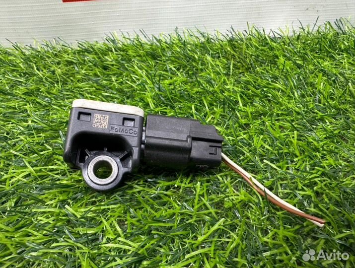 Датчик удара Ford Focus 2 qqdb 2010