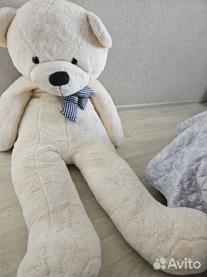 Плюшевый медведь большой 1 метр 45 см