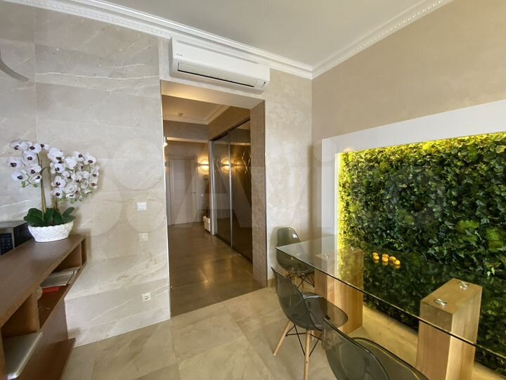 3-к. квартира, 88 м², 18/21 эт.