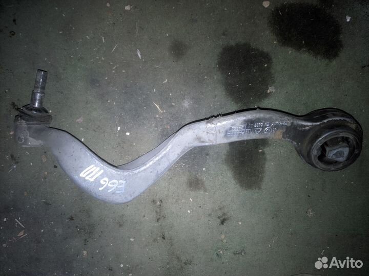 Передний левый рычаг Bmw E66