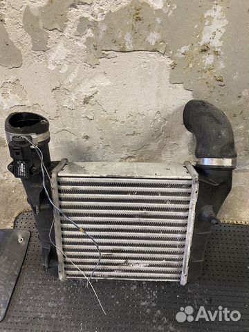 Интеркулер Audi A4 B7 левый турбо