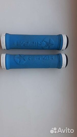 Грипсы Brave Connector Rippah