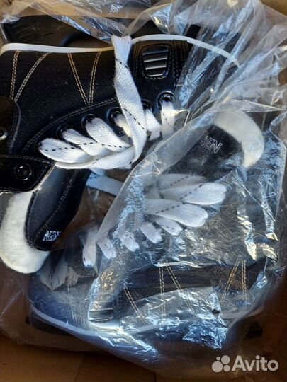 Хоккейные коньки