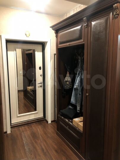 2-к. квартира, 72,3 м², 9/9 эт.