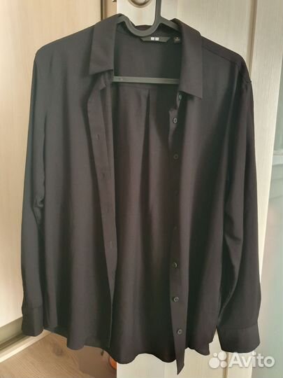 Рубашки (2шт) жен. Uniqlo хлопок размер S (Rus)