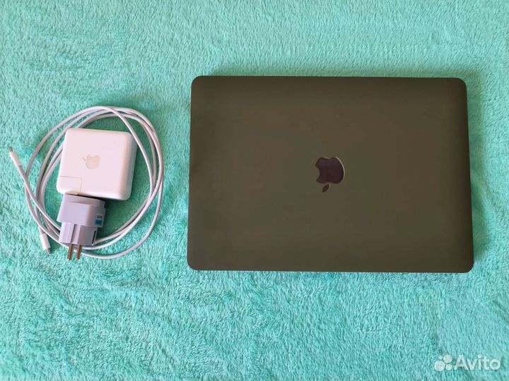 Apple MacBook Pro 13 2020 m1 8gb 512gb