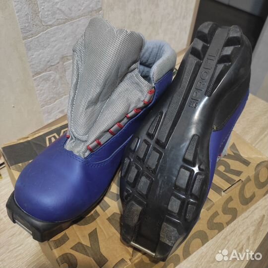 Лыжные ботинки 37 размер