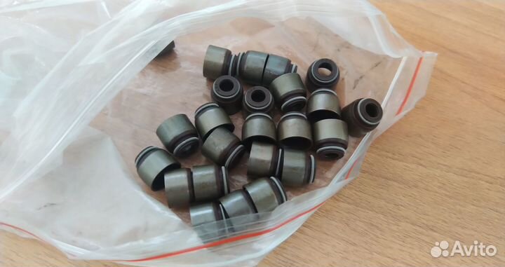 Колпачки маслосъемные 12012100 Nissan, Hyundai-Kia