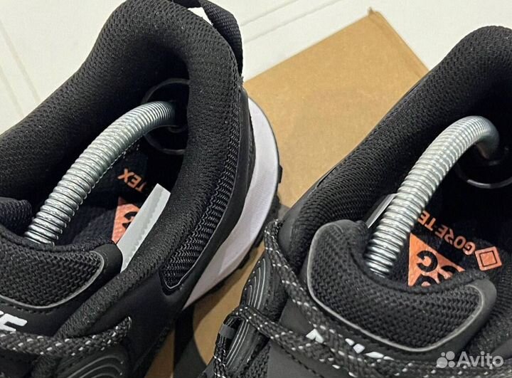 Nike mountain fly: идеальные кроссовки для мужчин